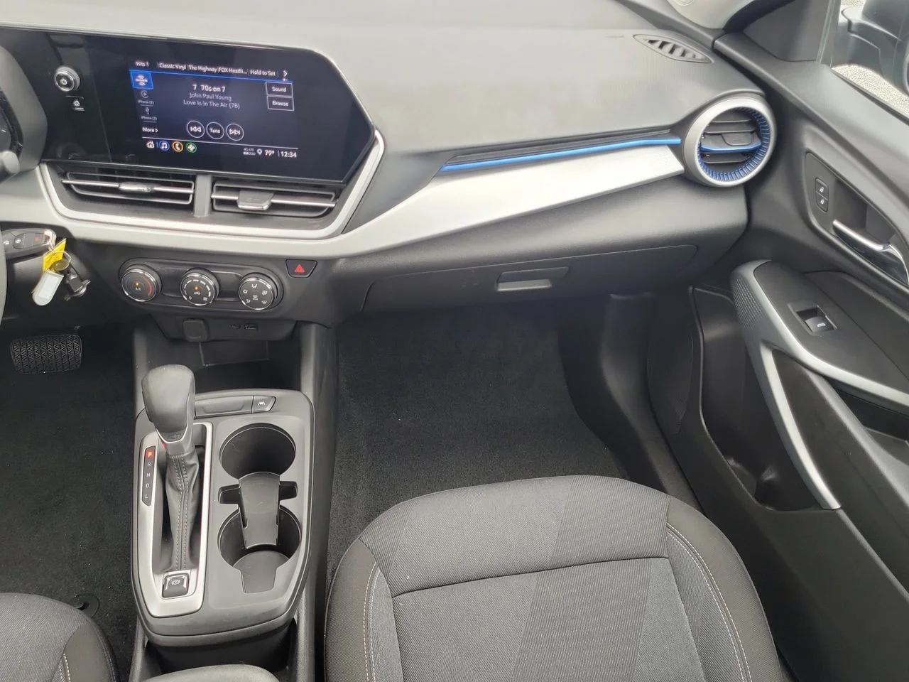 Used 2025 Gray Chevrolet LS image 15