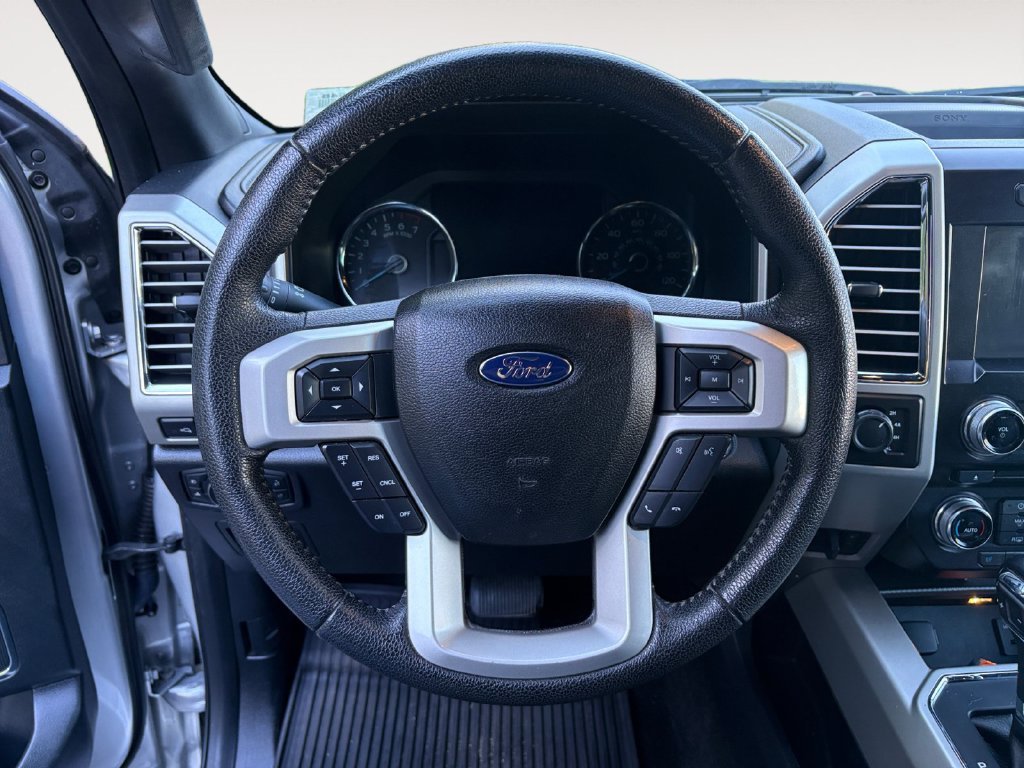 Used 2015 Silver Ford  image 9