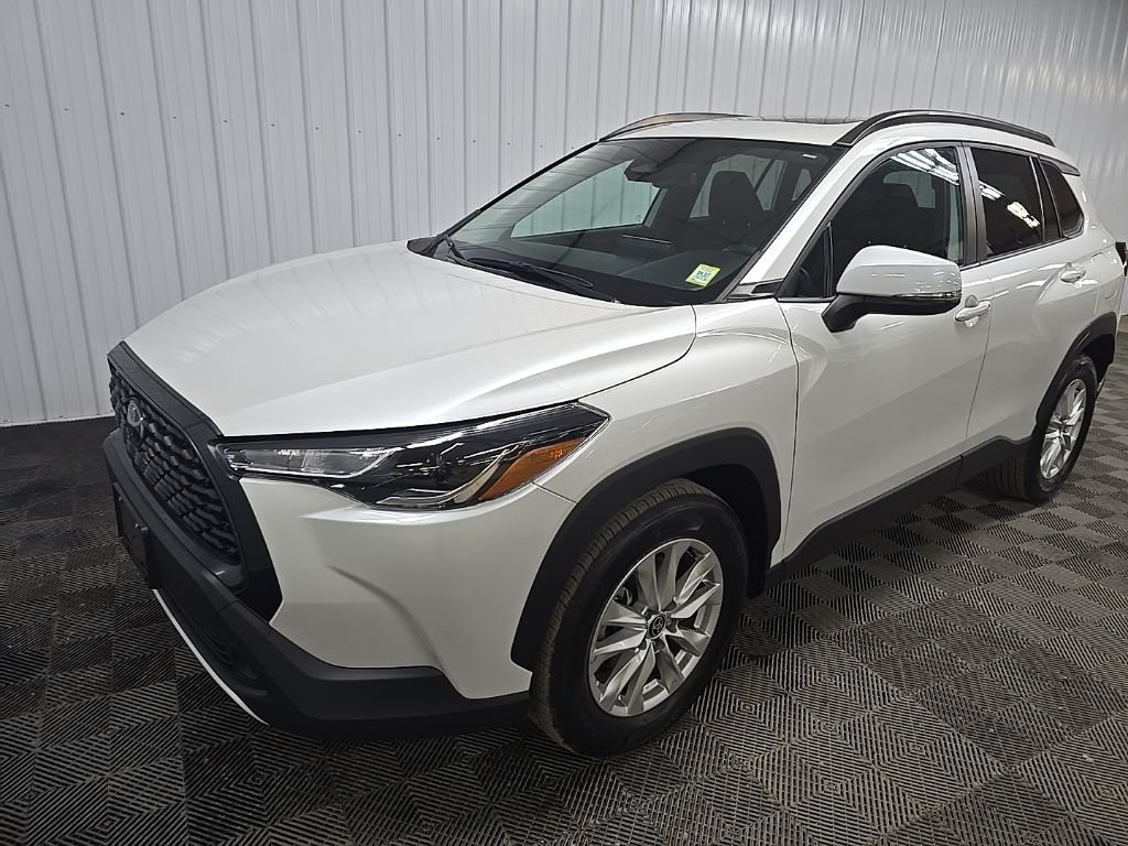 Used 2023 Beige Toyota LE image 8