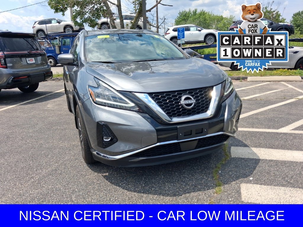 Used 2024 Gray Nissan SV image 5