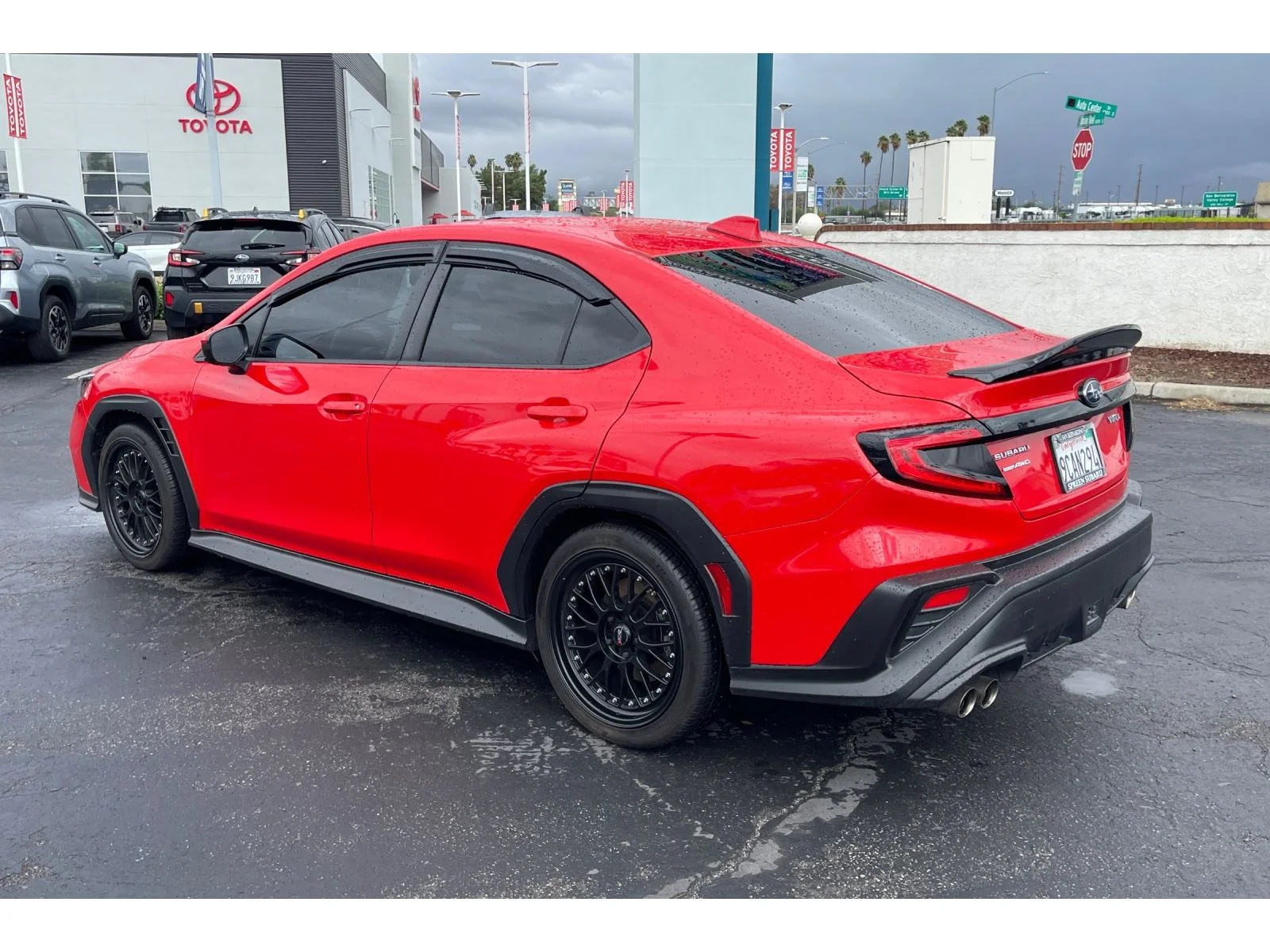 Used 2022 IGNITION RED Subaru Base image 3