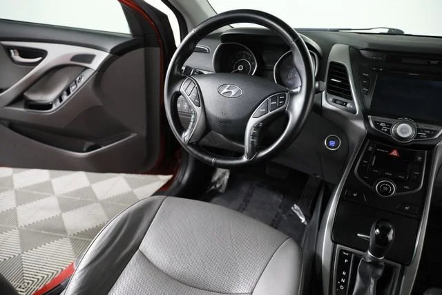 Used 2014 Red Hyundai Limited image 21