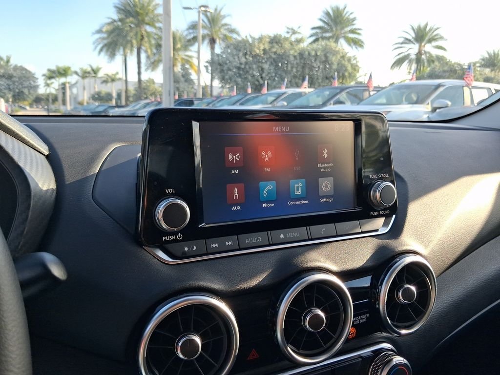 Used 2025 Gray Nissan S image 27
