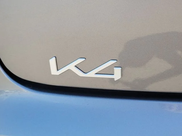 Certified Used 2025 Steel Gray Kia LXS image 28
