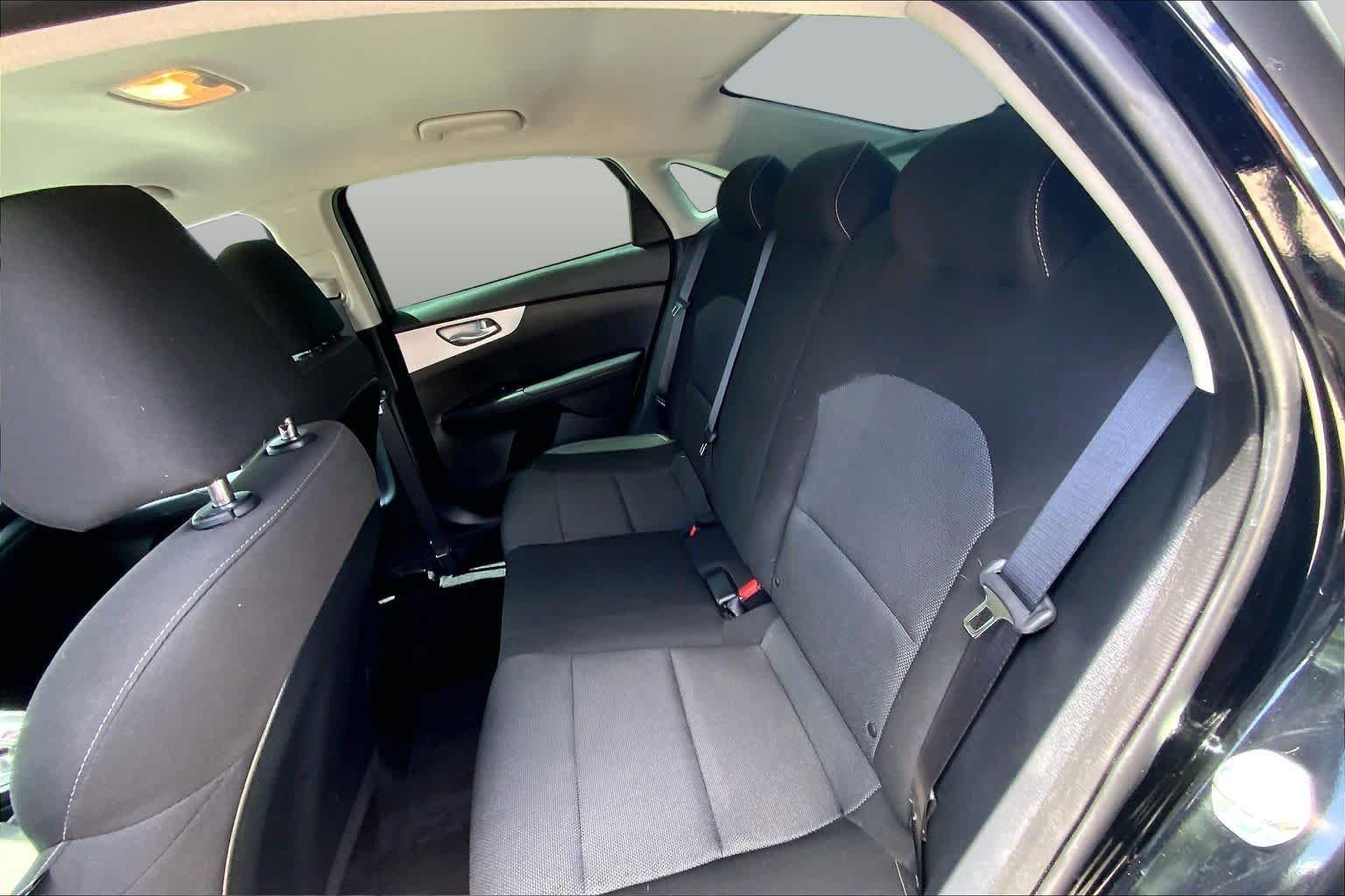 Used 2024 Aurora Black Kia LXS image 20