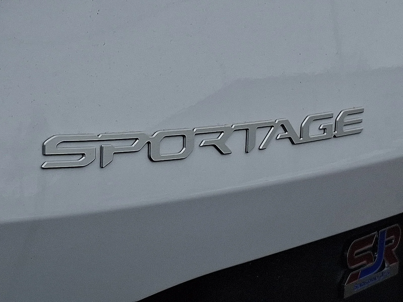 New 2026 Glacial White Pearl Kia EX image 4