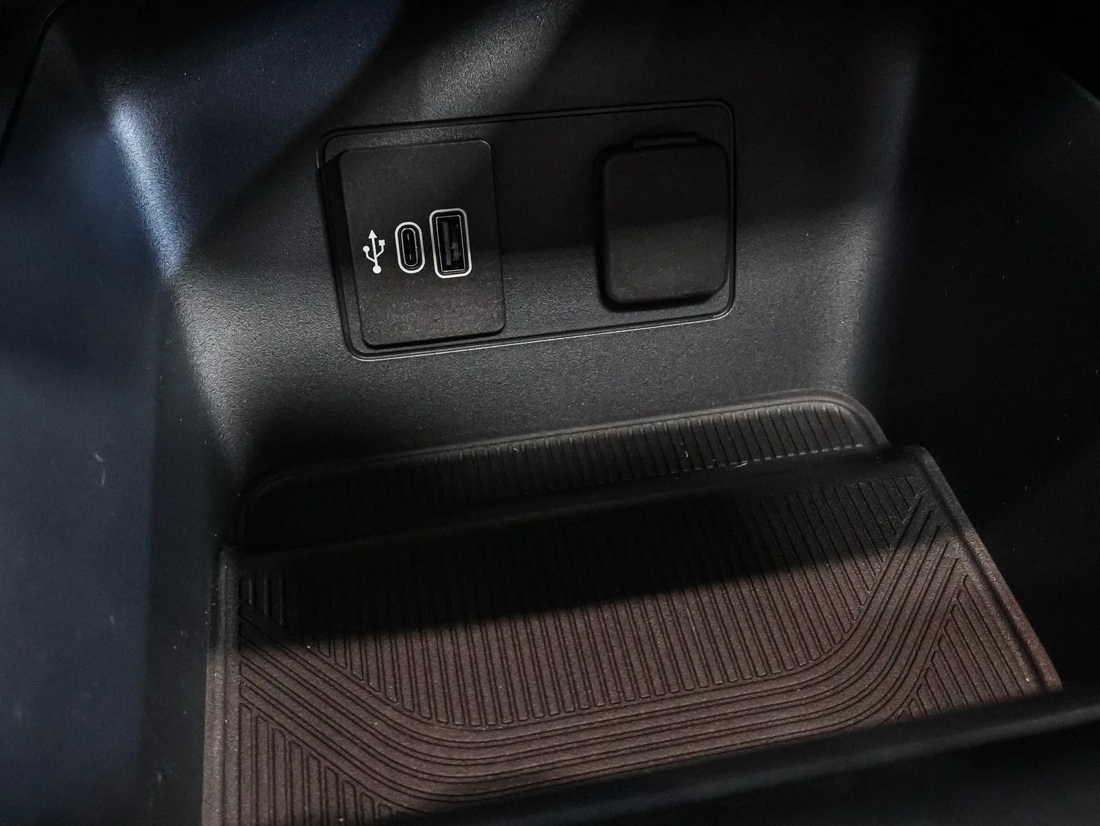 New 2026 Marsh Gray Ford Tremor® image 29