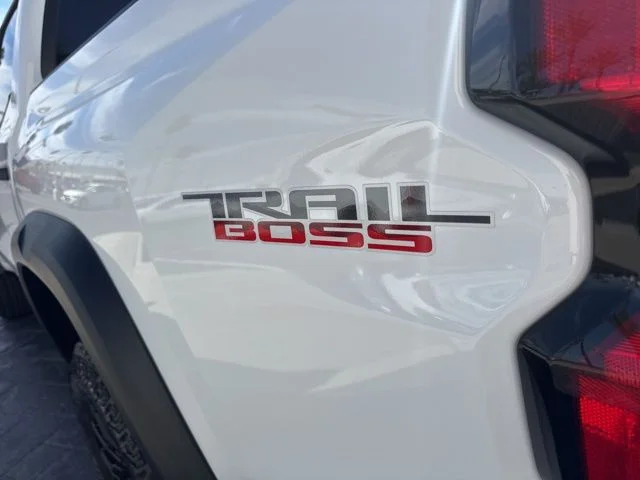 New 2026 White Chevrolet Trail Boss image 7