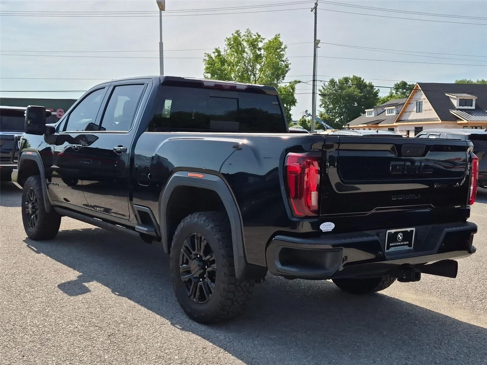 Used 2021 Ebony Twilight Metallic GMC Denali image 3