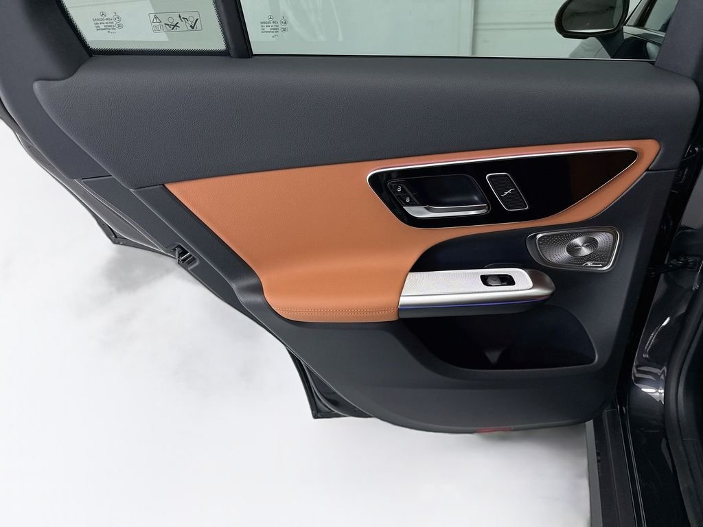 New 2027 Graphite Grey Metallic Mercedes-Benz GLC 300 image 26