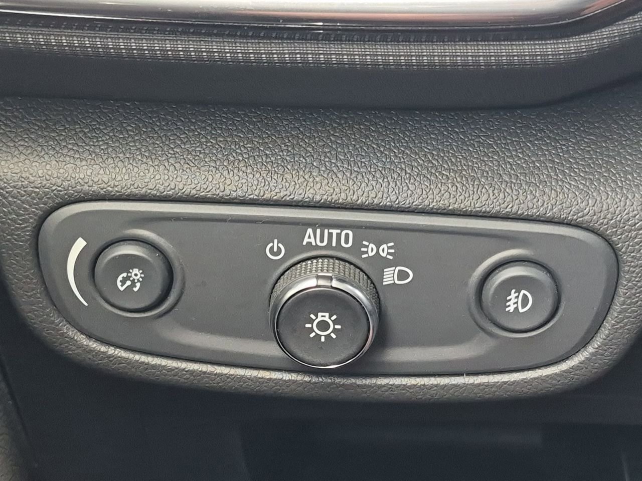 Used 2023 Sterling Gray Metallic Chevrolet LT image 17
