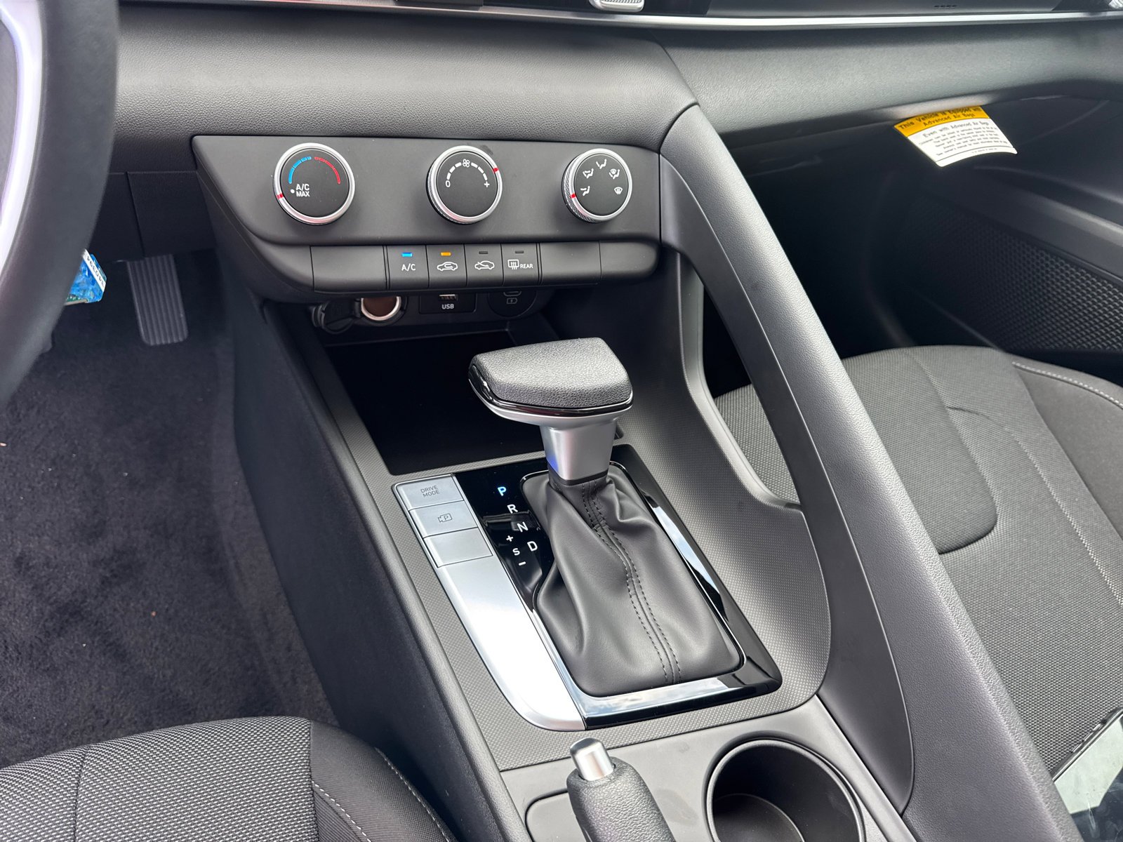 New 2026 Ecotronic Gray Hyundai SE image 21