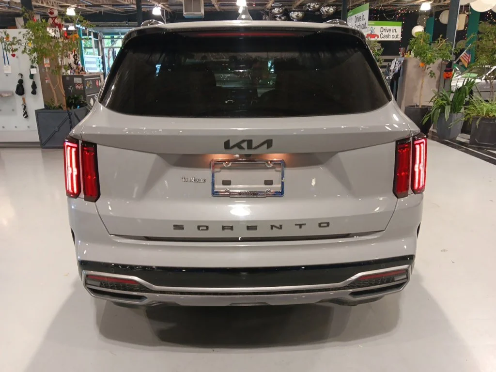 Used 2022 Gray Kia SX image 12