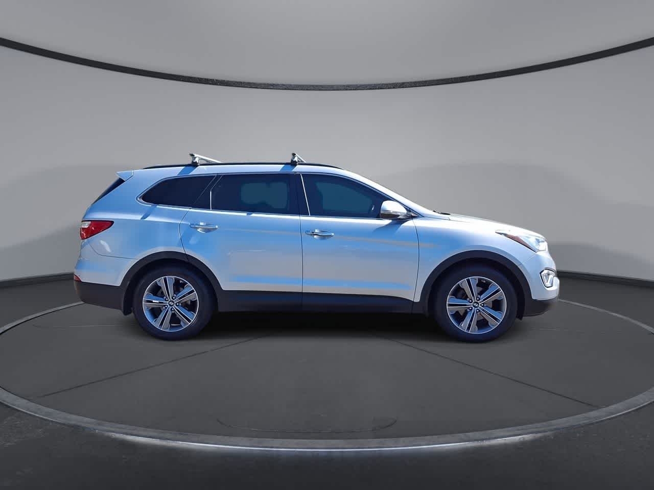 Used 2016 Circuit Silver Hyundai SE image 9