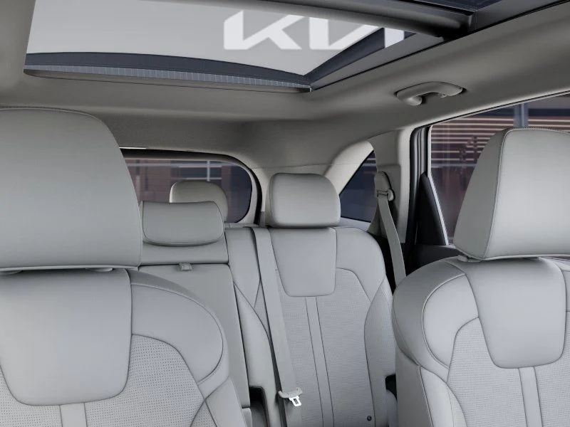 New 2026 White Kia S image 27
