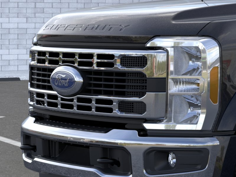 2026 Ford F-450SD — photo 17