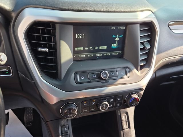 Used 2017 White GMC SLE-2 image 18