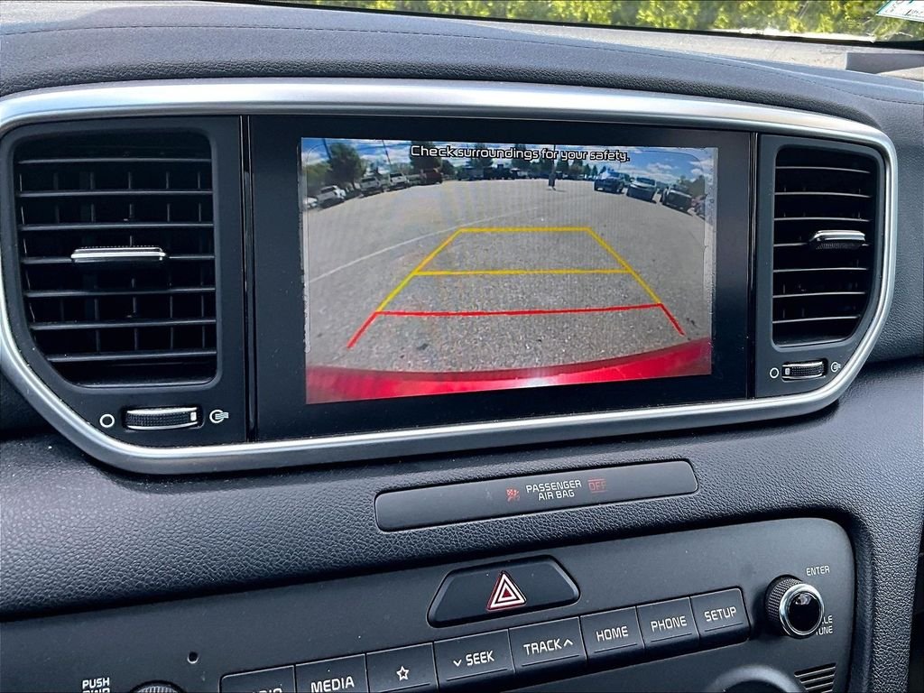 Used 2020 Red Kia LX image 19