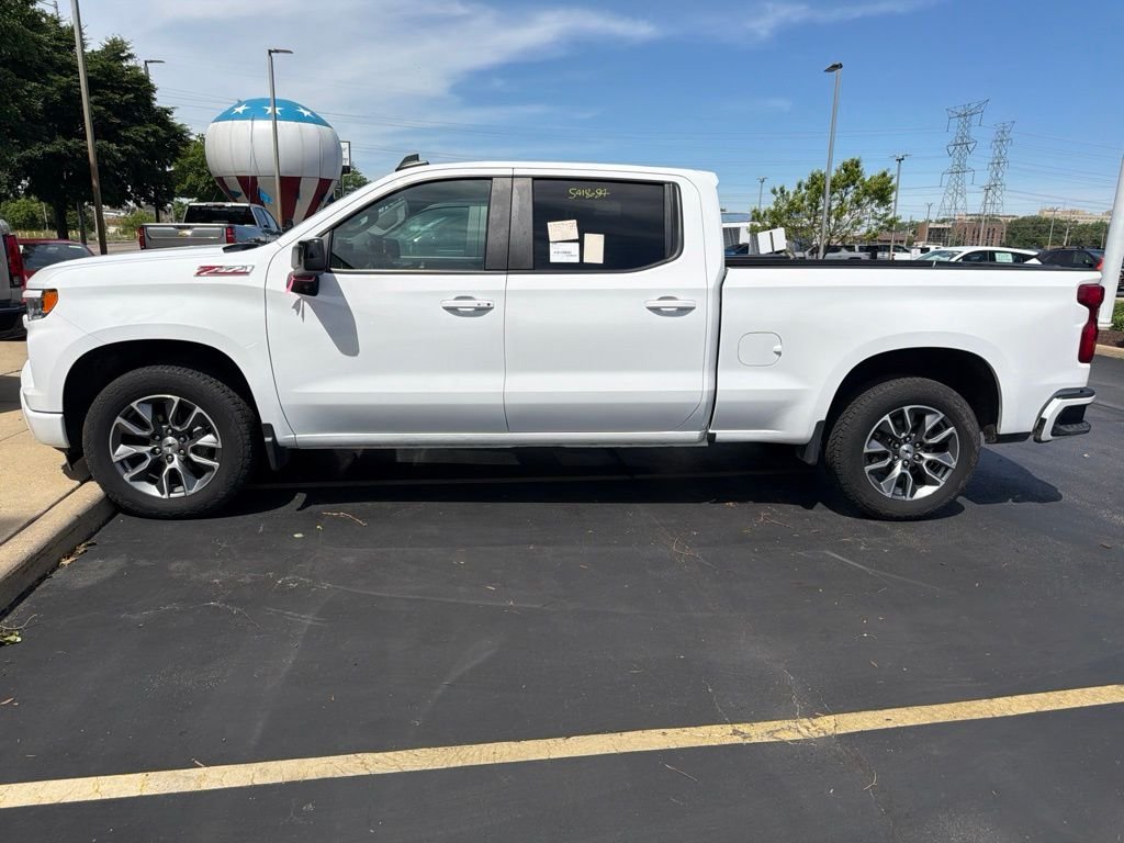 Used 2024 White Chevrolet RST image 1