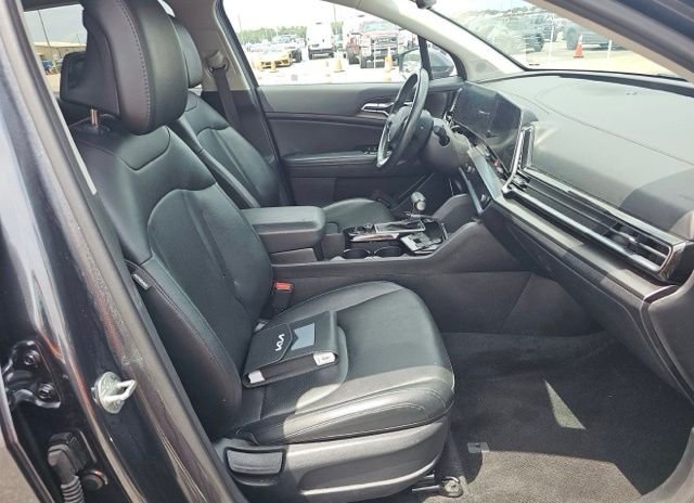 Used 2024 Gravity Gray Kia EX image 6