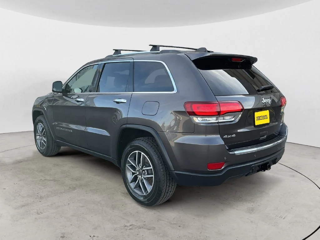 Used 2020 Gray Jeep Limited image 11