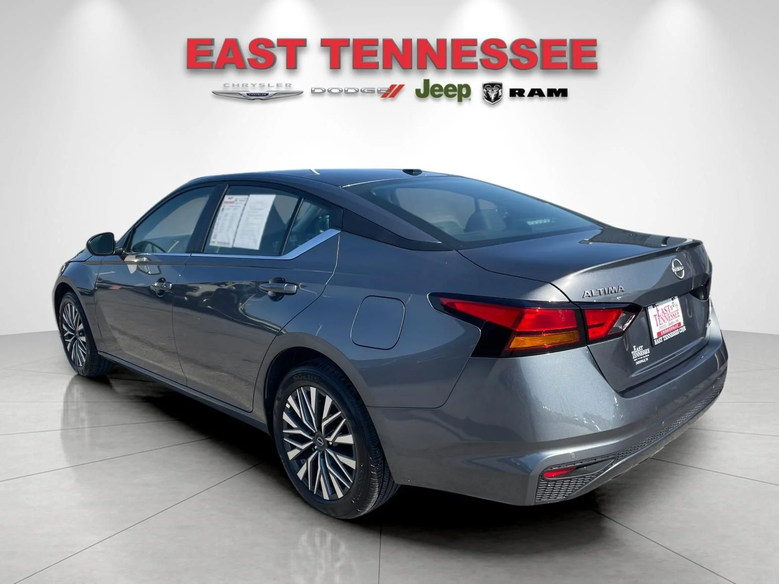 Used 2026 Gray Nissan 2.5 SV image 5