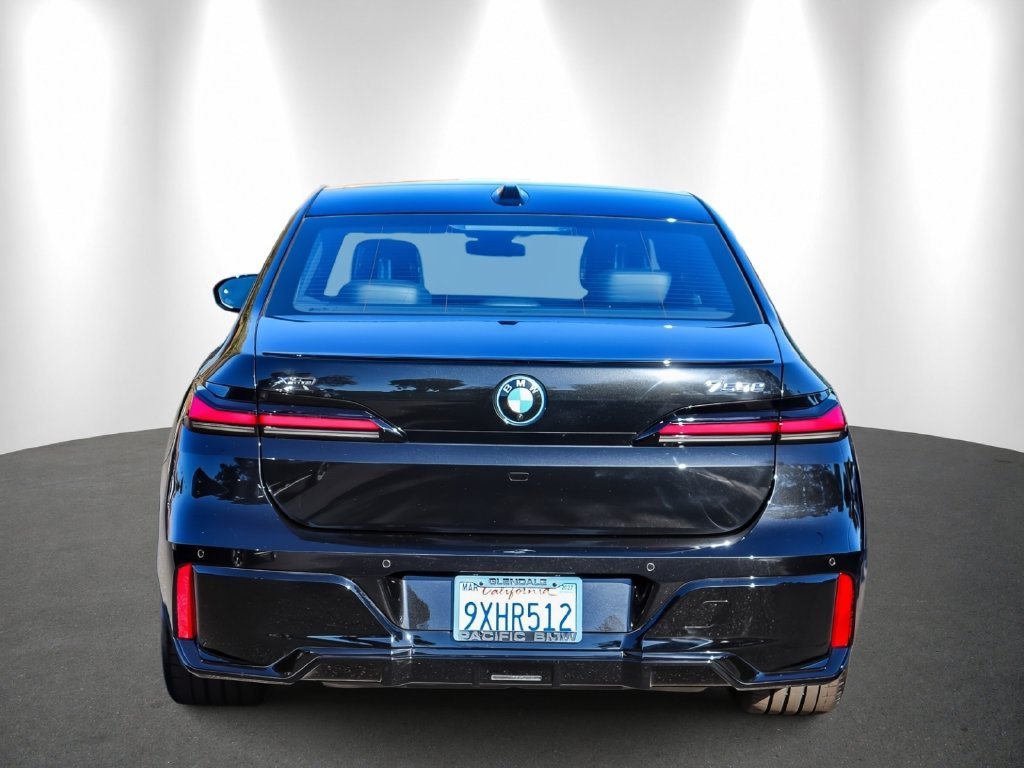 2026 BMW 7 Series photo 5