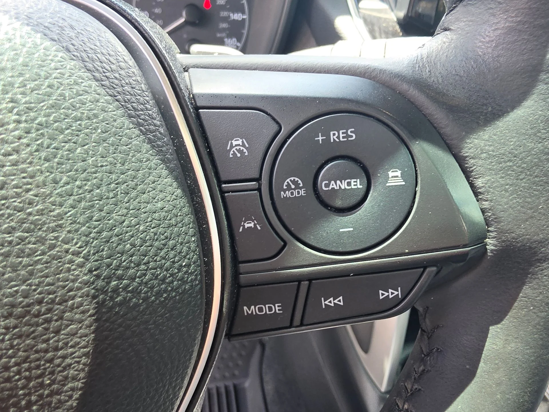 Used 2023 Jet Black Toyota Hybrid SE image 17