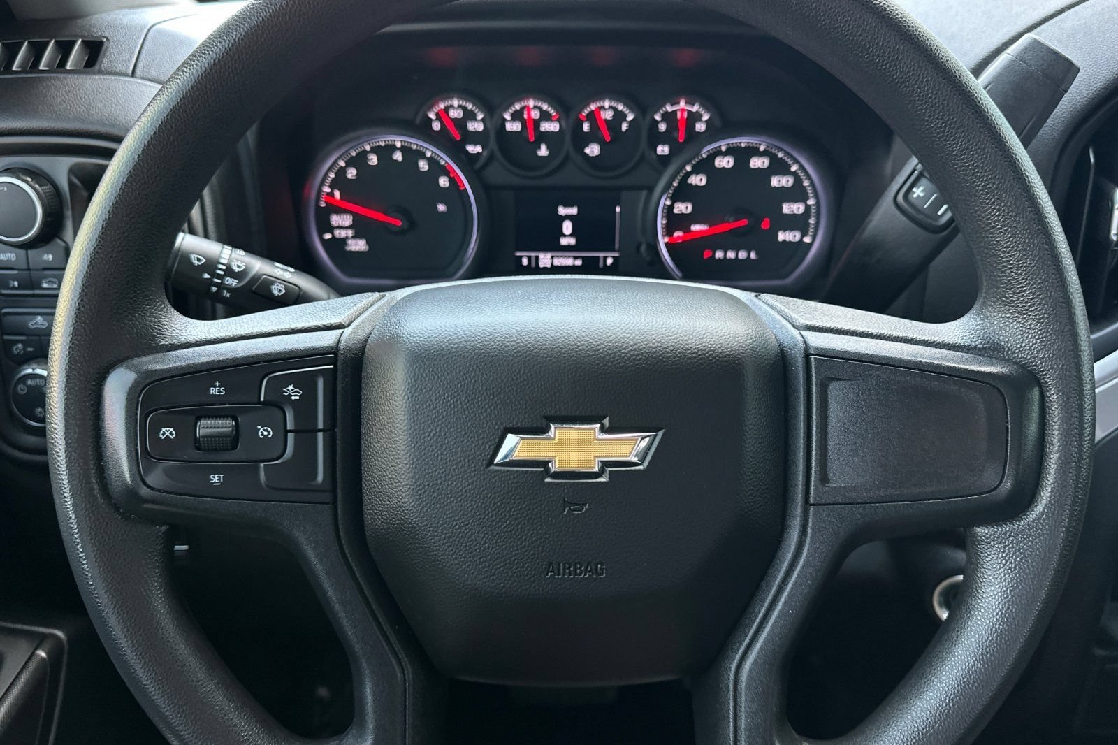 Used 2022 Summit White Chevrolet Custom image 29