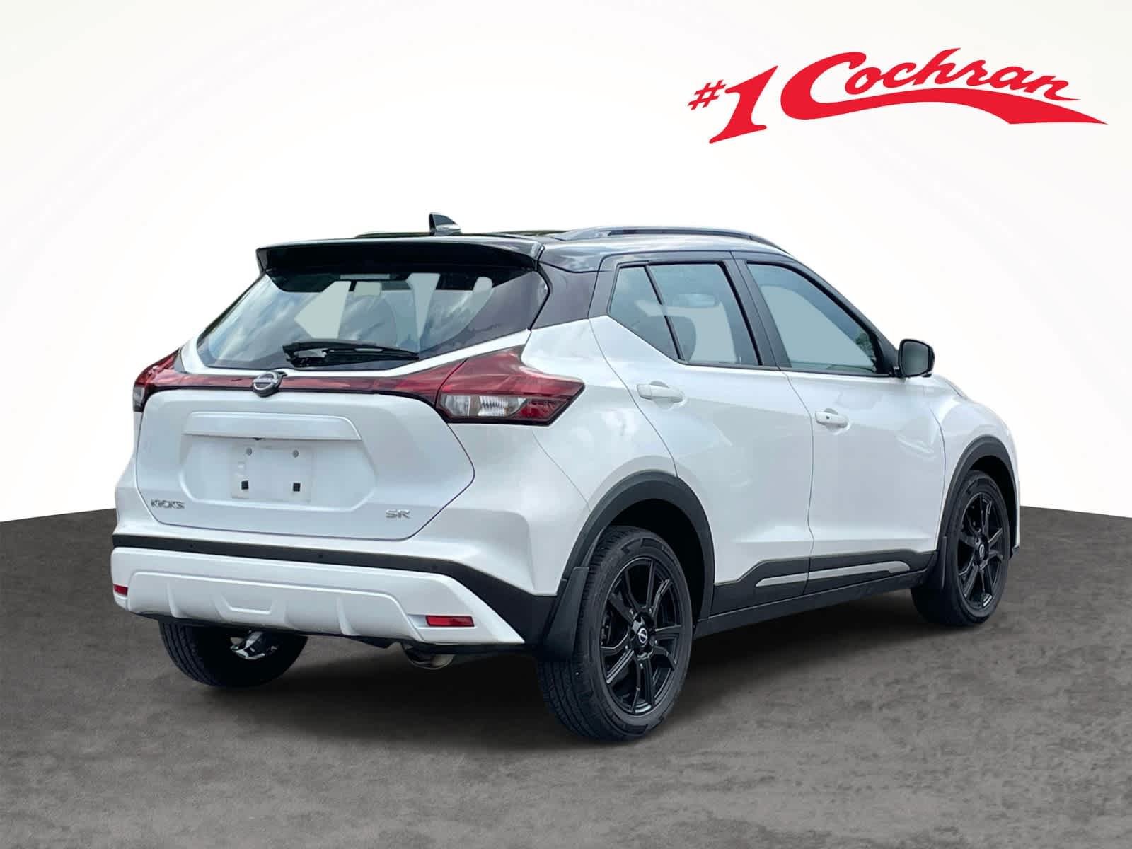Used 2024 Aspen White Tricoat/Super Black Nissan SR image 10