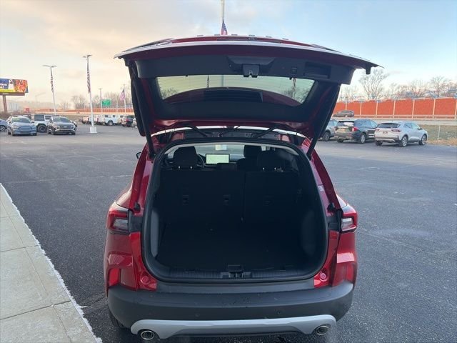 New 2026 Rapid Red Metallic Tinted Clearcoat Ford Active® image 43