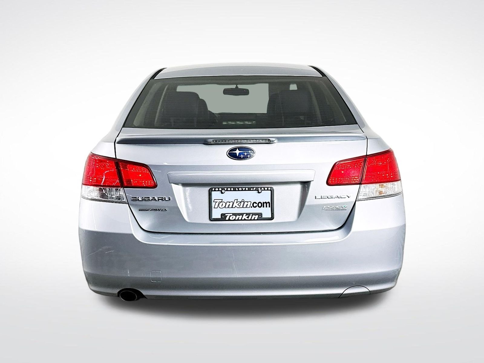 Used 2012 Ice Silver Metallic Subaru 2.5i image 6