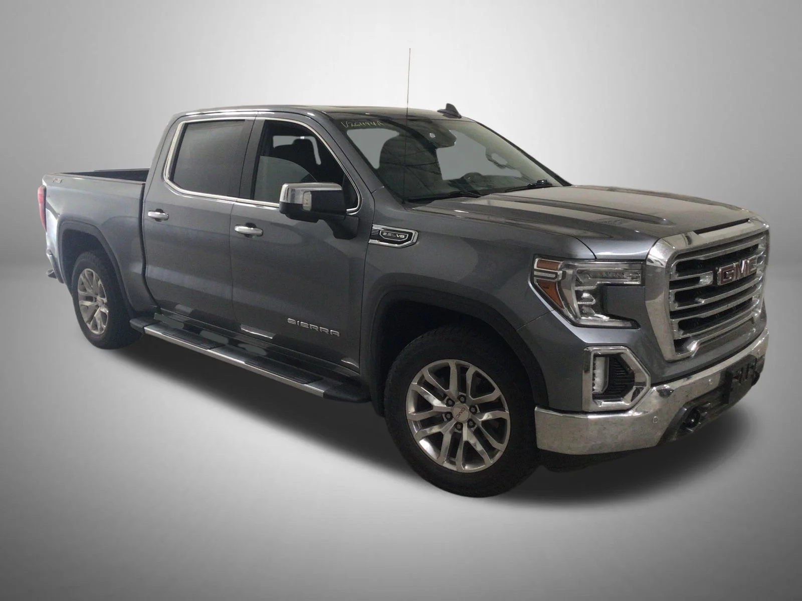 Used 2020 Gray GMC SLT image 3