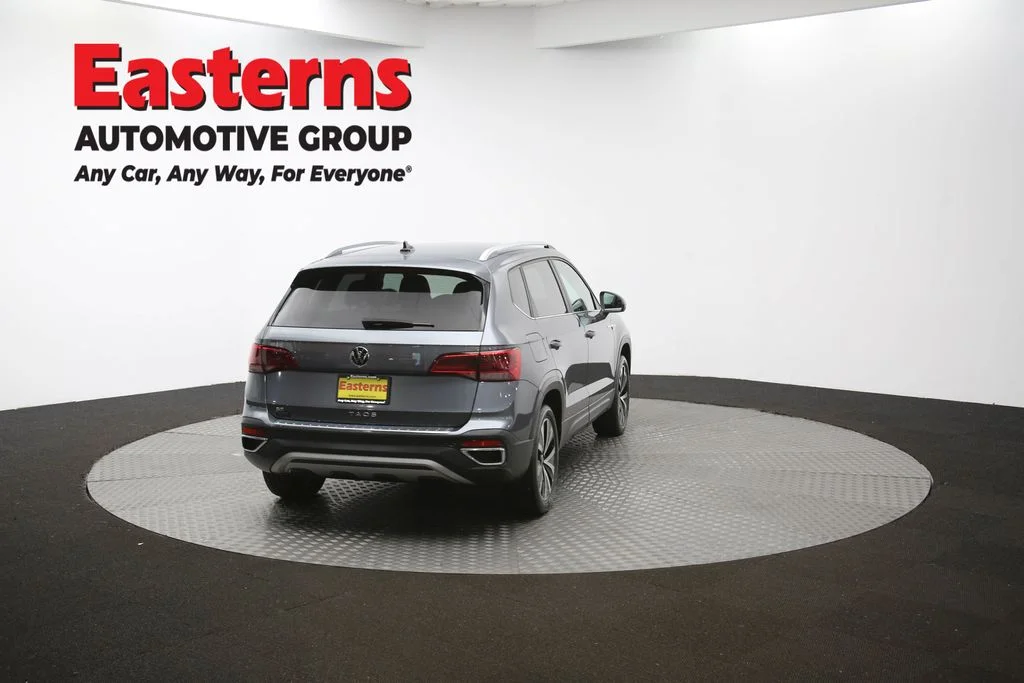 Used 2023 Gray Volkswagen 1.5T SE image 38