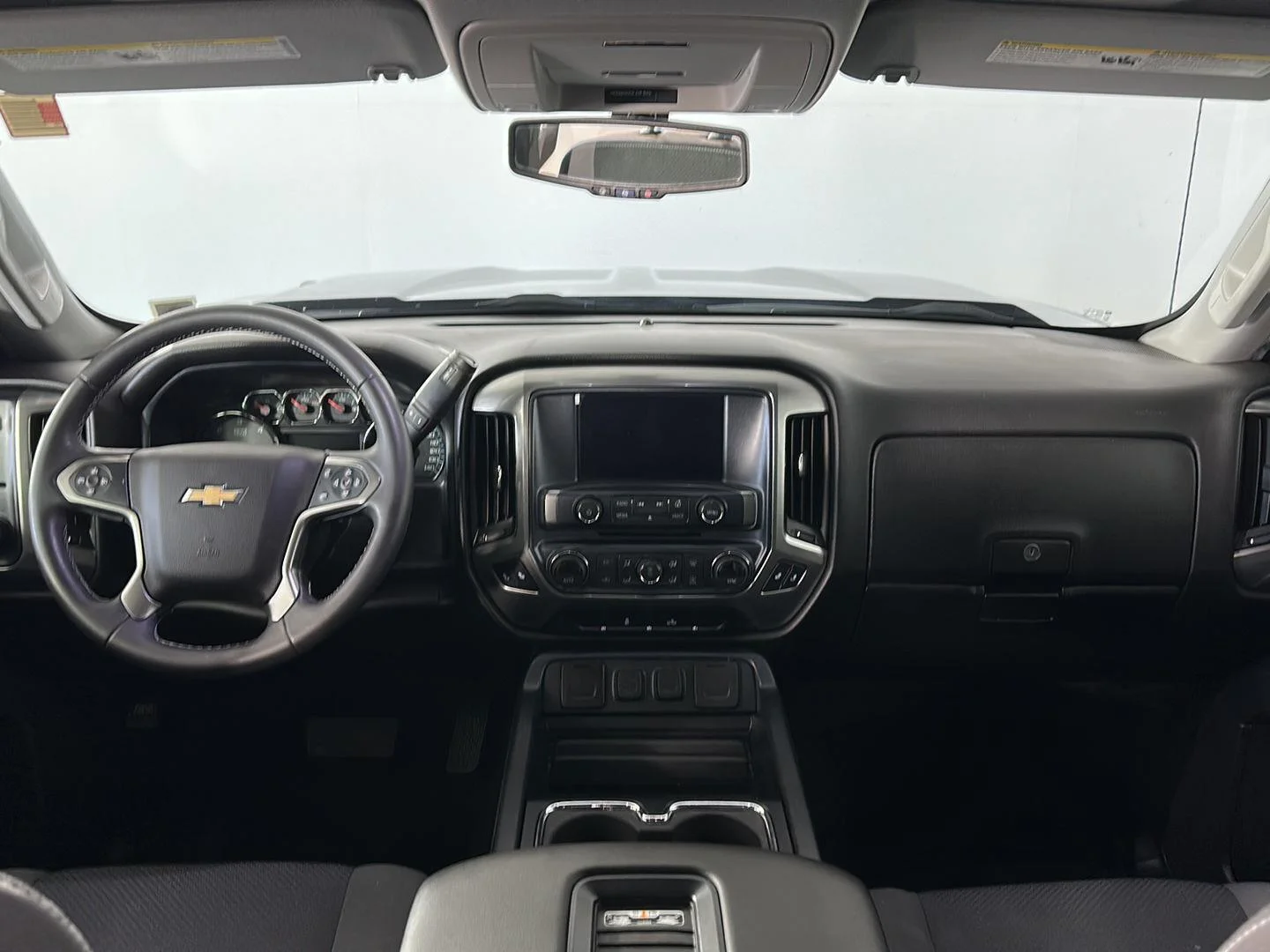 Used 2018 Black Chevrolet LT image 2