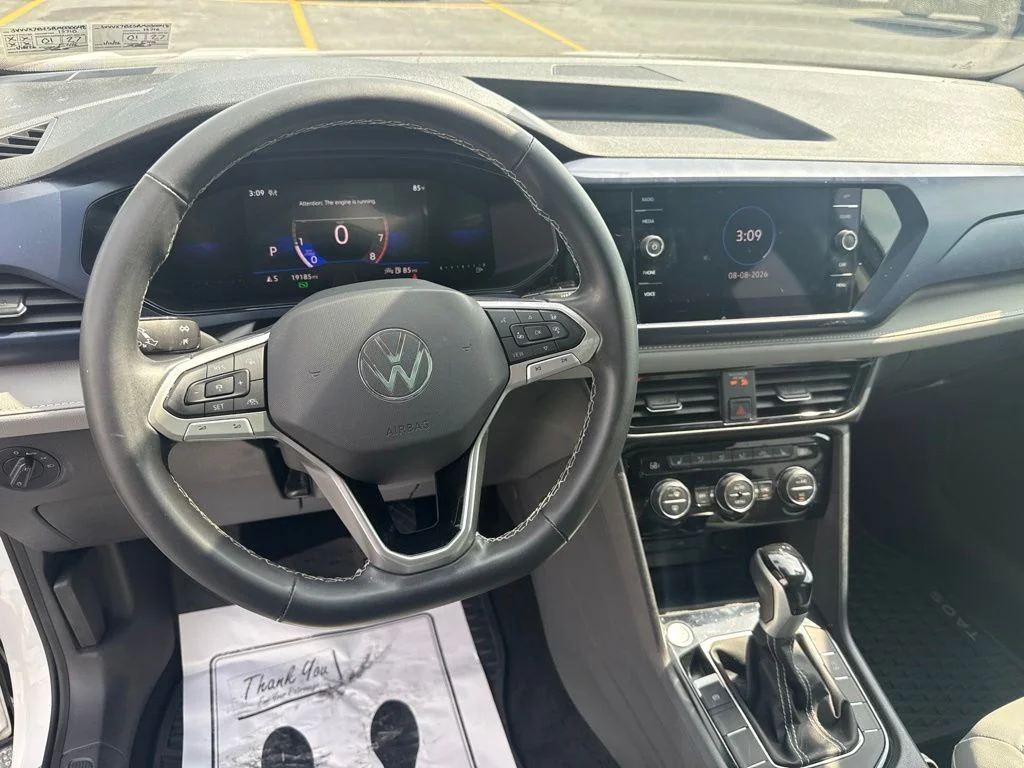 Certified Used 2024 Pure White Volkswagen 1.5T SE image 33