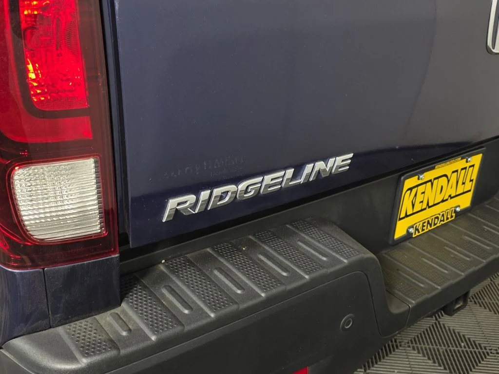 Certified Used 2023  Honda RTL-E image 11