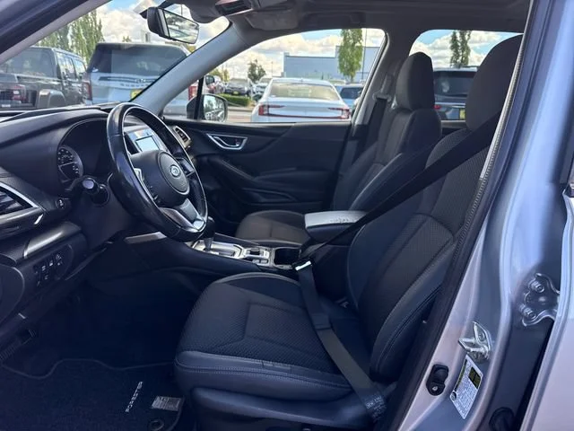 Used 2021 Ice Silver Metallic Subaru Premium image 14