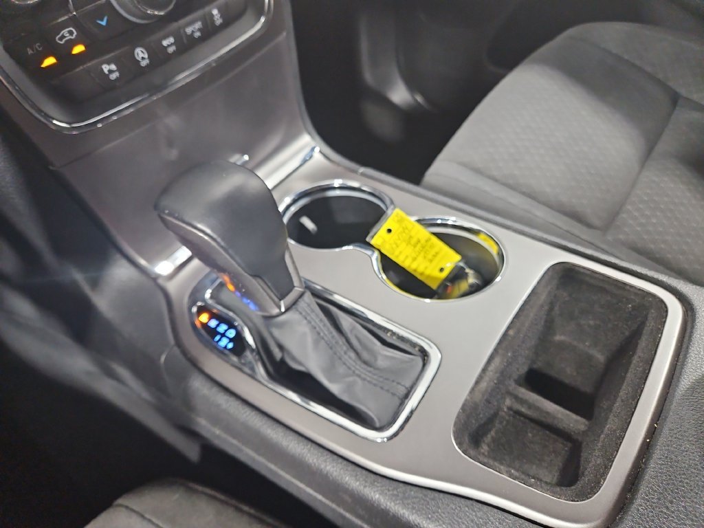 Used 2019 Black Jeep Laredo image 23