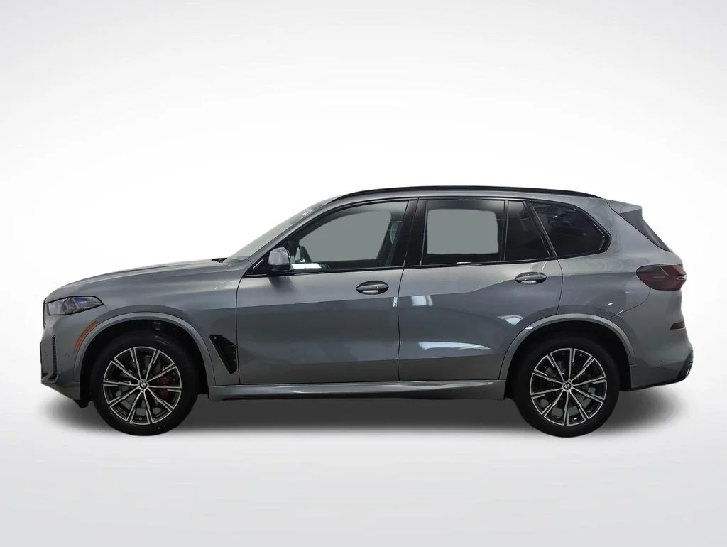 Used 2026 BMW X5 40i with VIN 5UX23EU06T9060063 for sale in Minneapolis, Minnesota