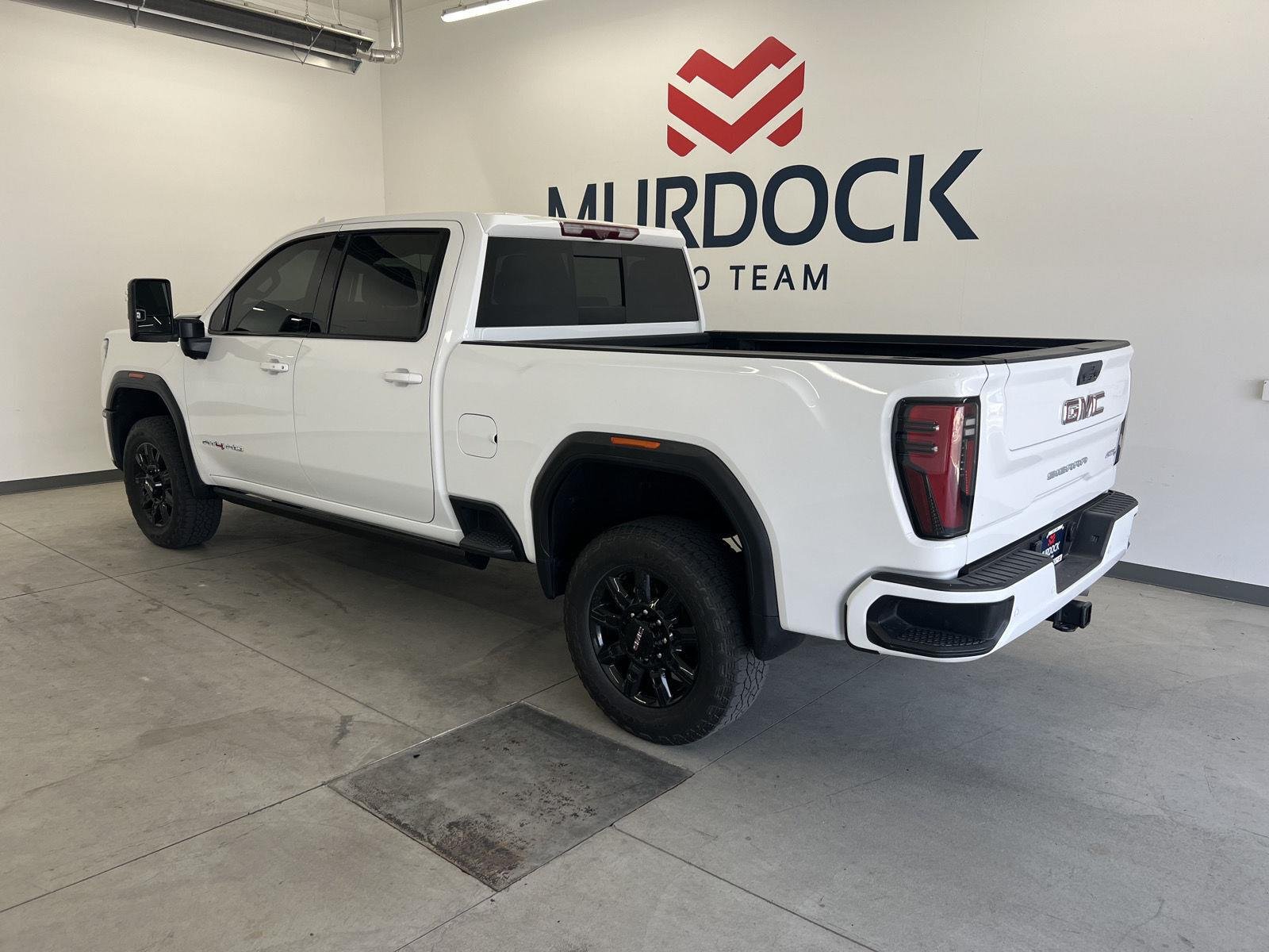 2024 GMC Sierra 2500HD AT4 - Photo 9