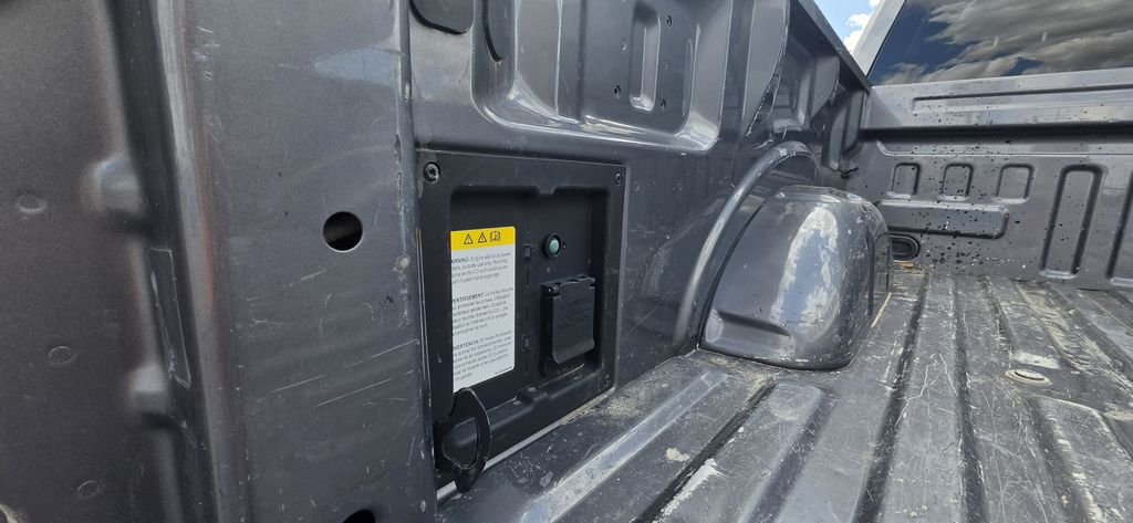 Used 2023 Carbonized Gray Metallic Ford XLT image 11