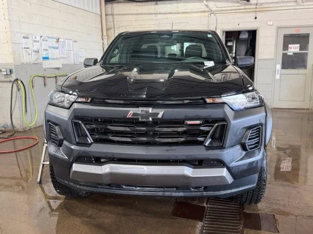 Used 2024 Black Chevrolet Trail Boss image 2