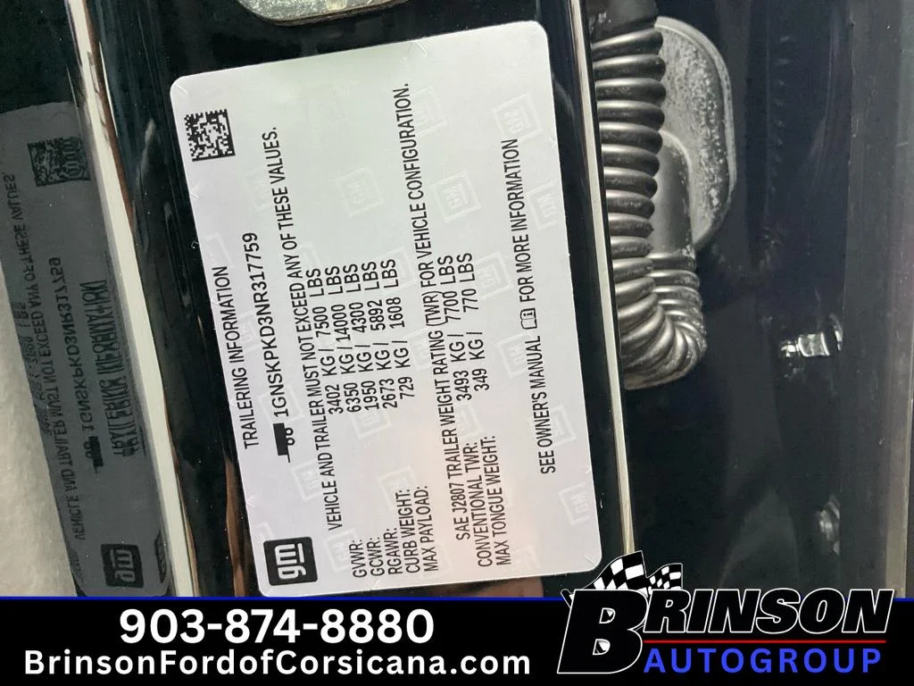 Used 2022 Black Chevrolet Z71 image 34