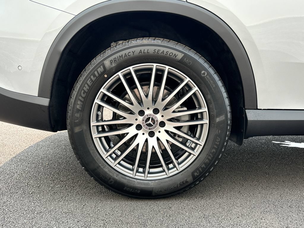 New 2026 Cirrus Silver Metallic Mercedes-Benz GLC 300 image 68