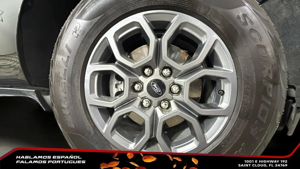 Used 2025  Ford Active image 40