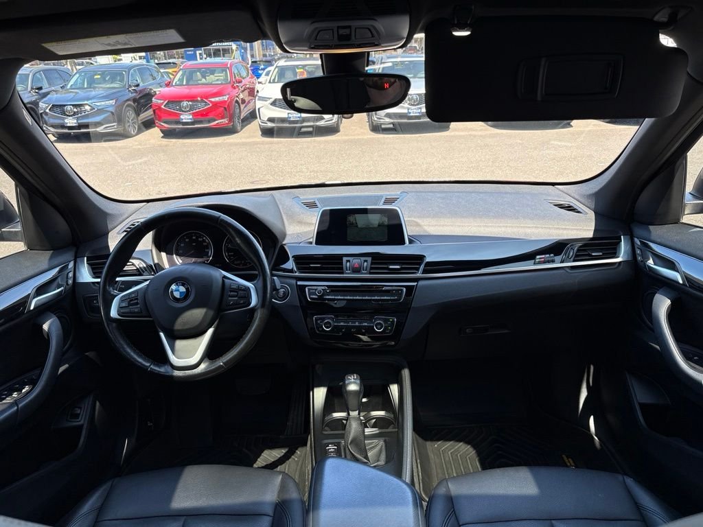 Used 2018 Jet Black BMW xDrive28i image 26