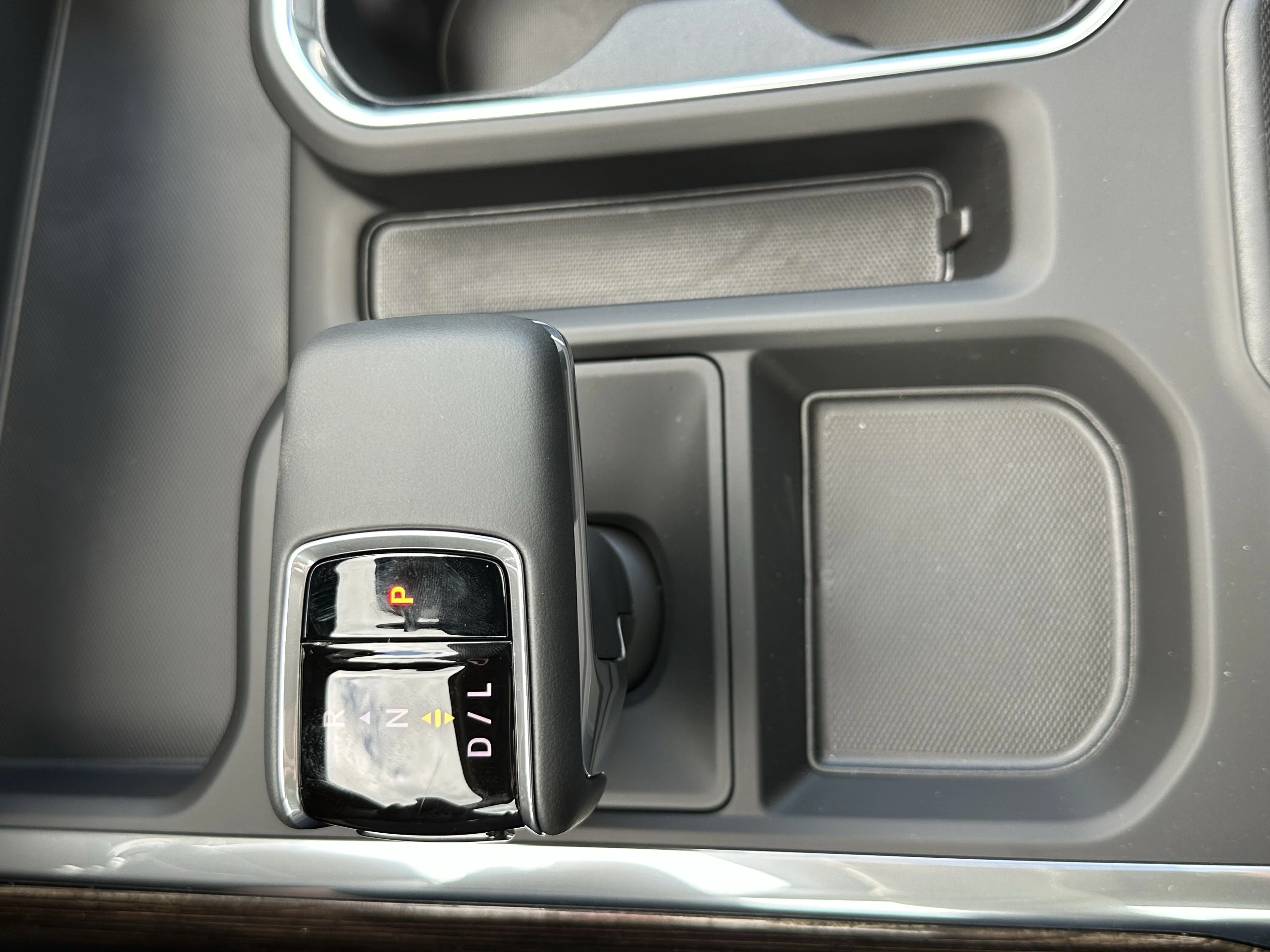 New 2026 Onyx Black GMC Elevation image 16