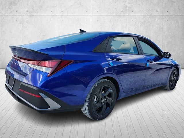 Used 2026 Blue Hyundai SEL Sport image 4