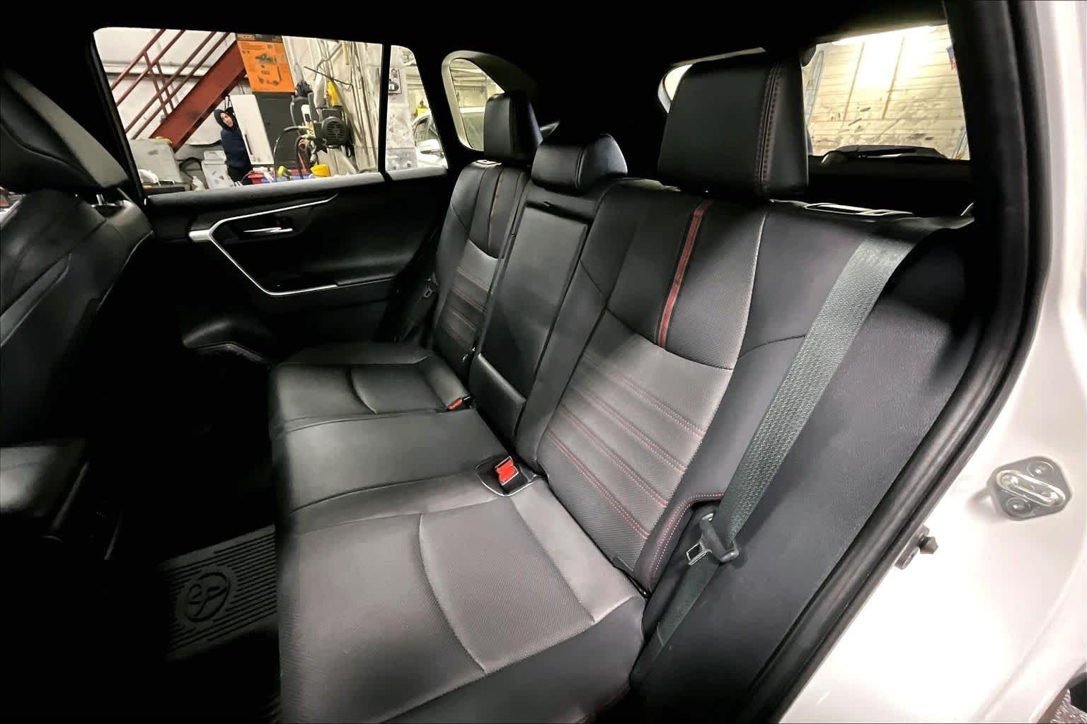 2023 Toyota RAV4 XSE - Photo 20